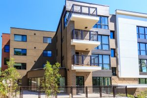 Girard Street Apartments Balcony